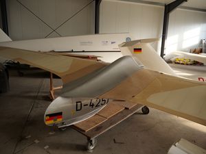 von hinten